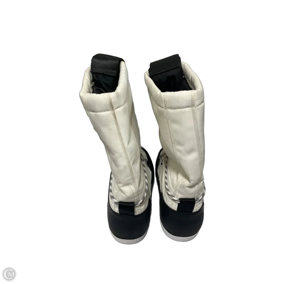 Boots Designer By Hunter In White, Size: 6