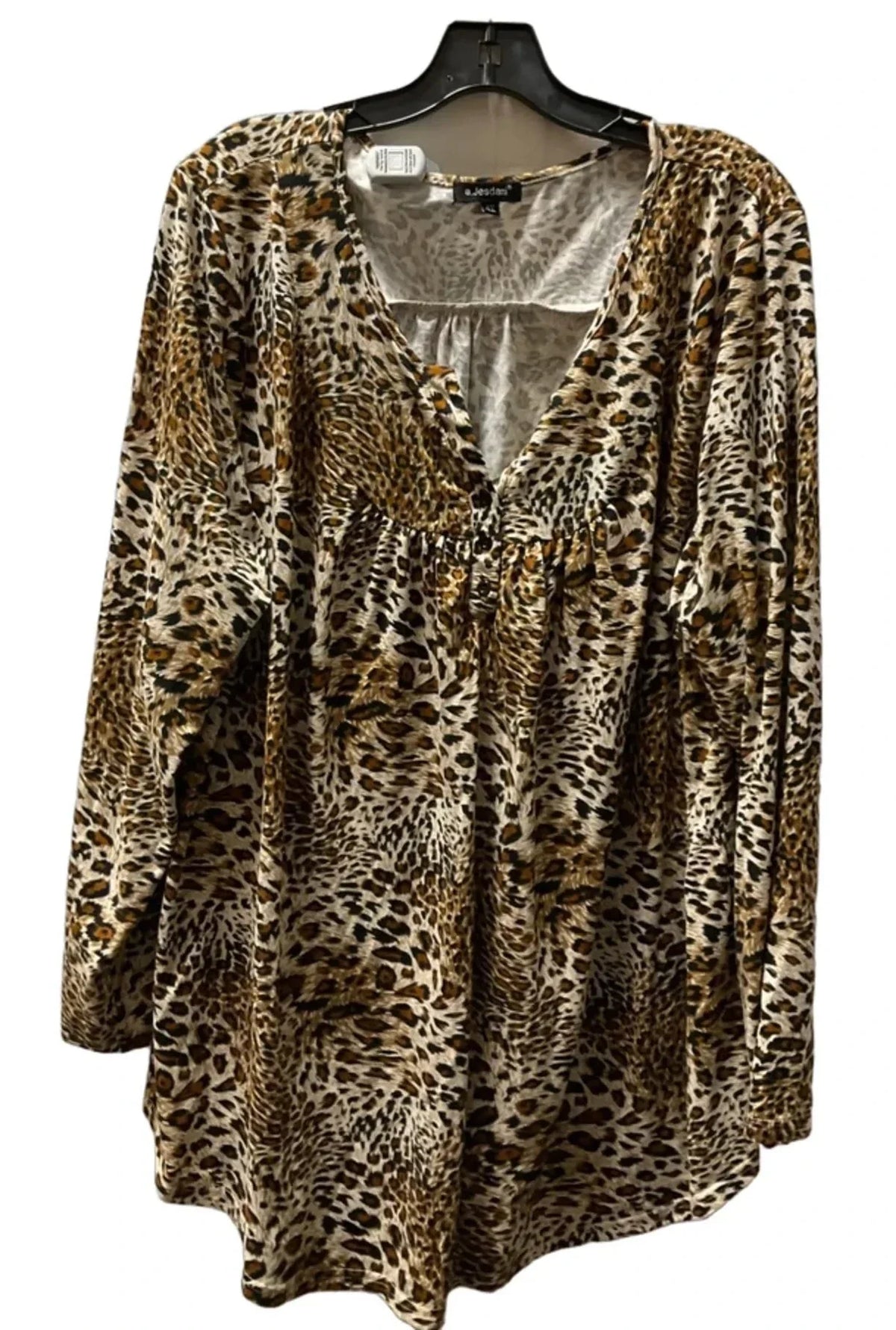 Top Long Sleeve Basic By Cmf In Animal Print, Size: 4x