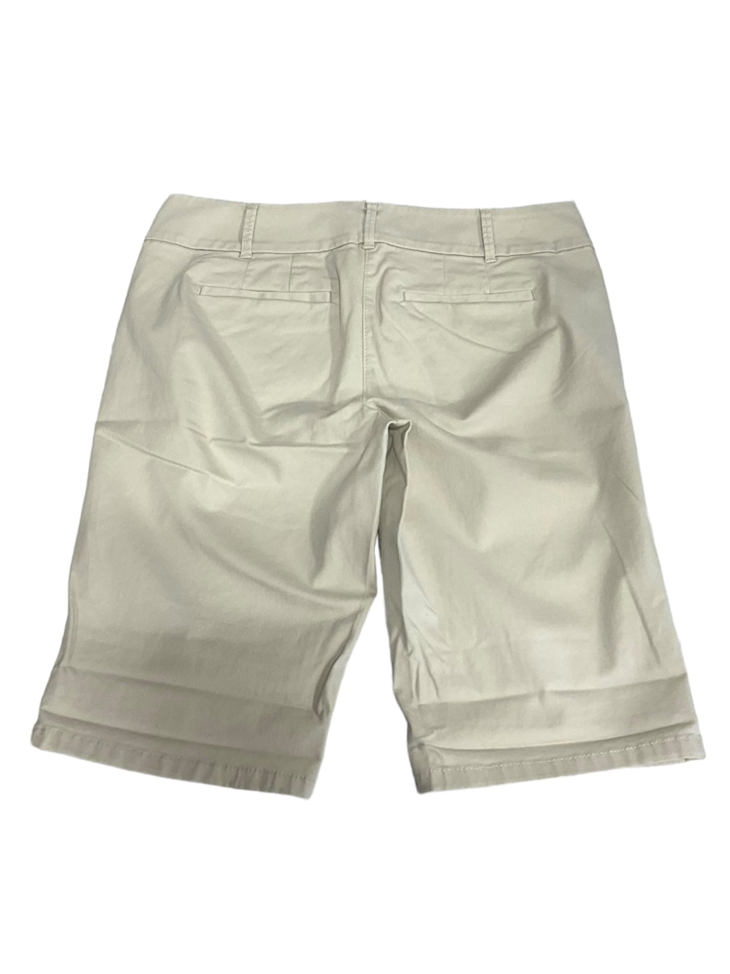 Tan Shorts Loft, Size 6