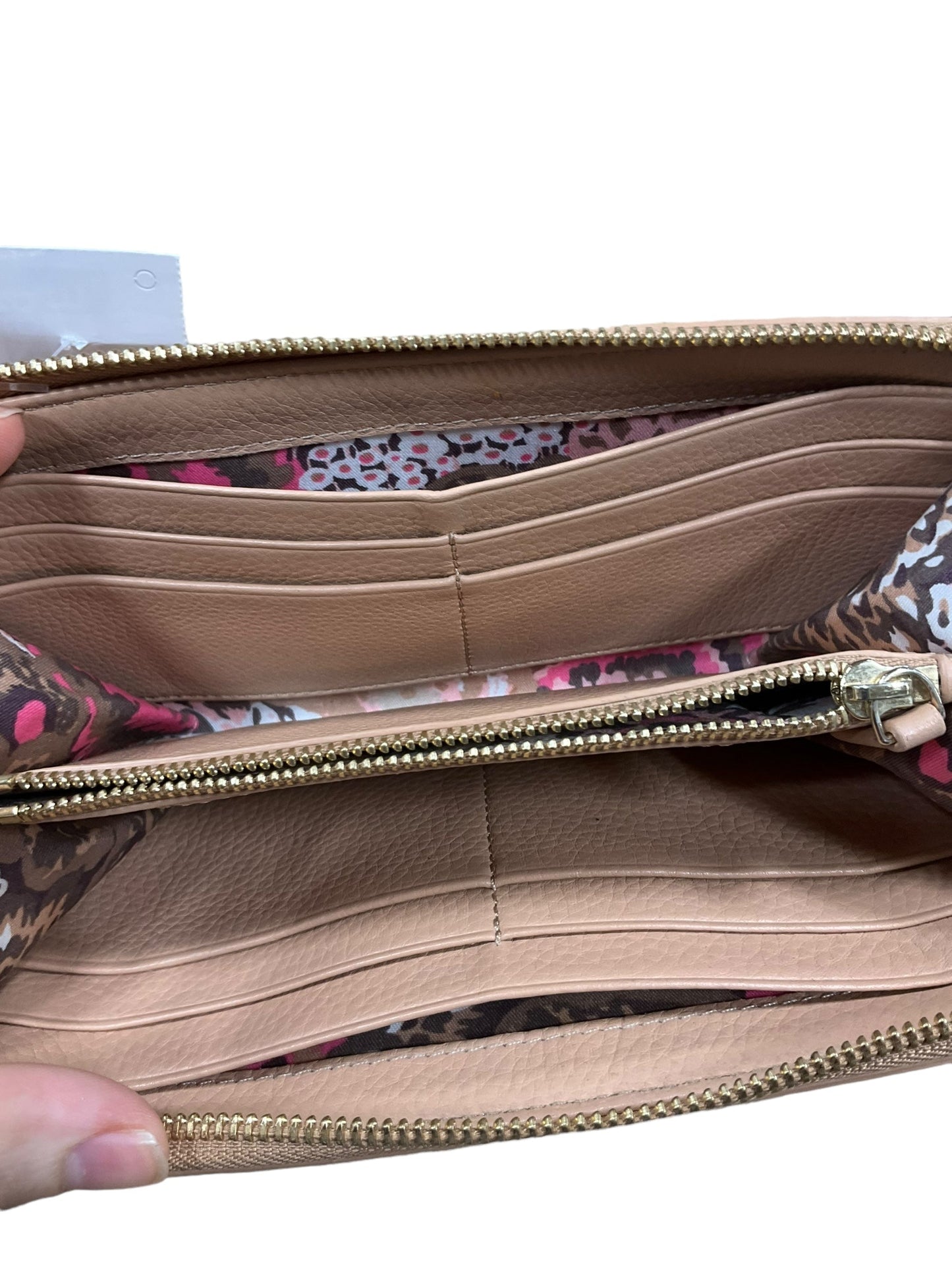 Tan Wallet Vera Bradley, Size Medium