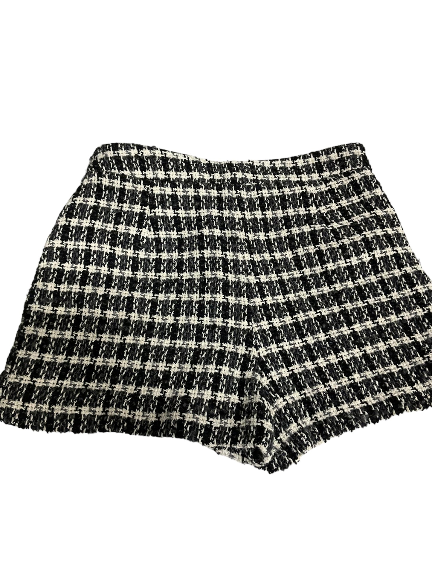Plaid Pattern Shorts Zara, Size M