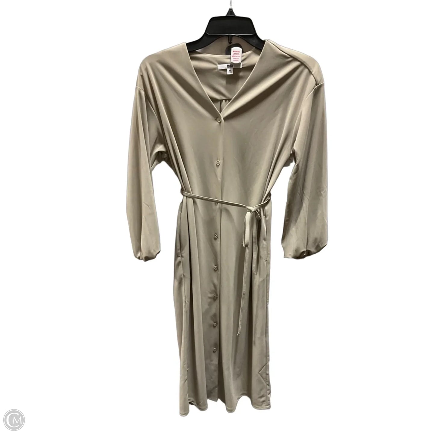 Dress Casual Midi By Uniqlo In Beige, Size: Xs