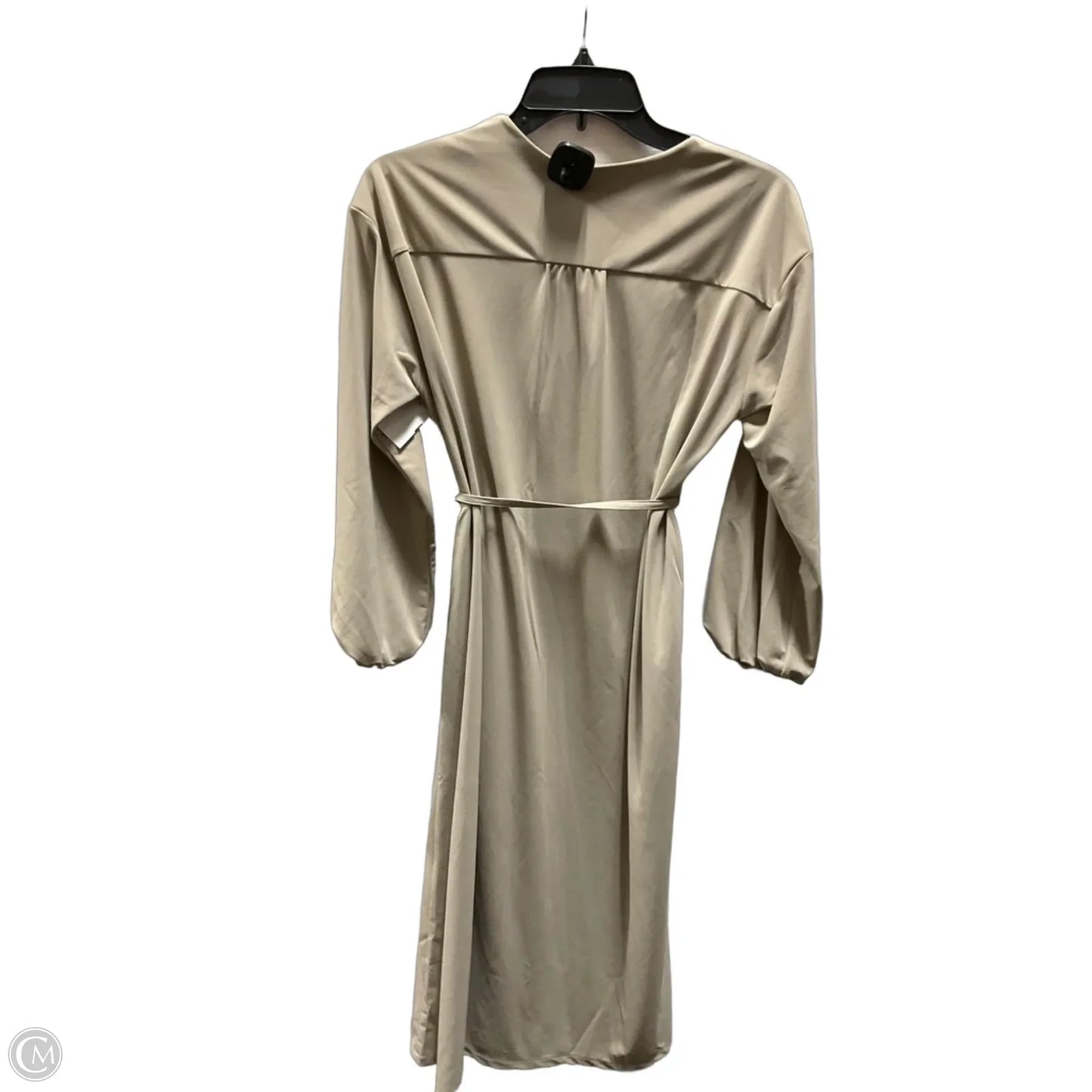 Dress Casual Midi By Uniqlo In Beige, Size: Xs