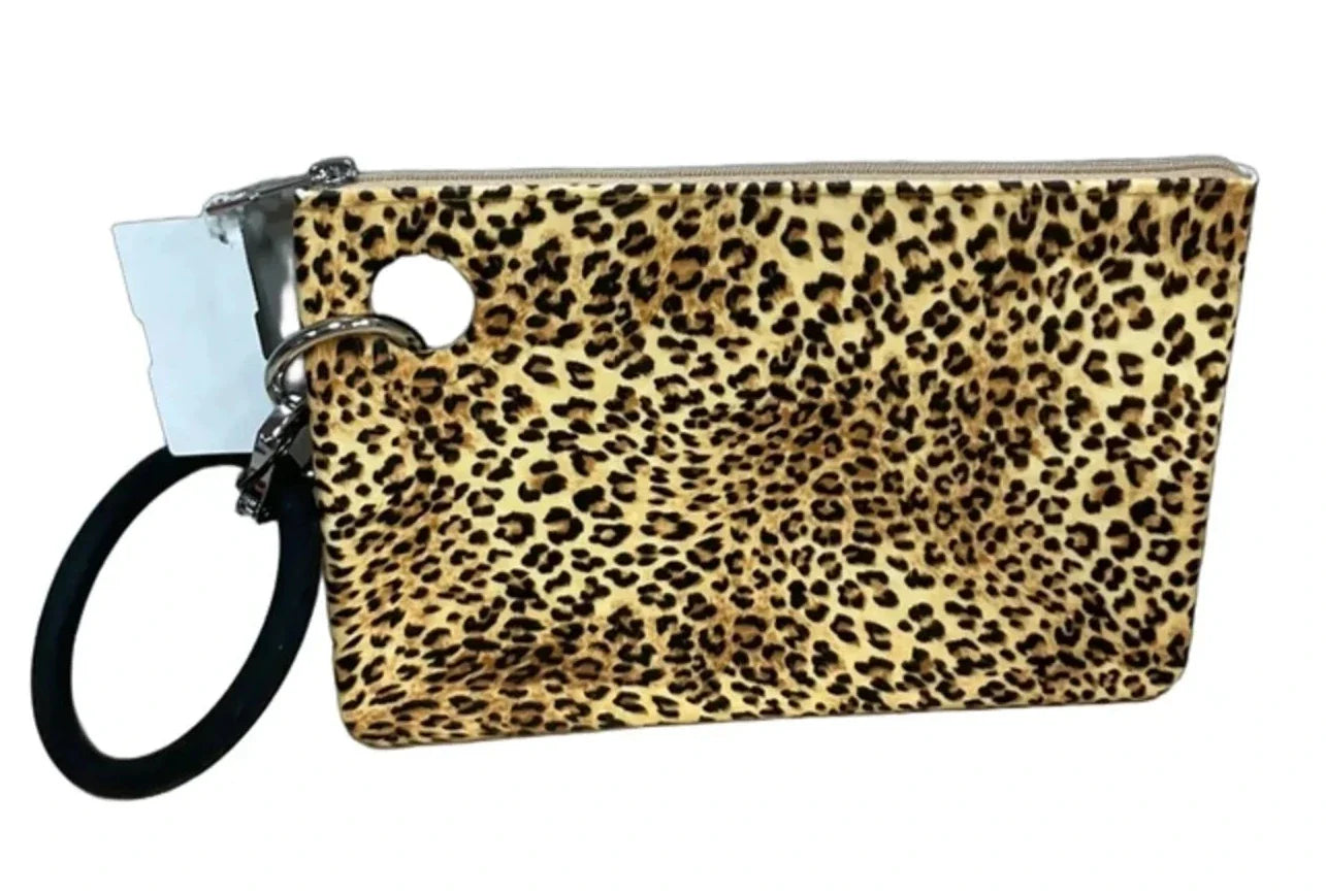 Wallet By Cmf, Size: Medium