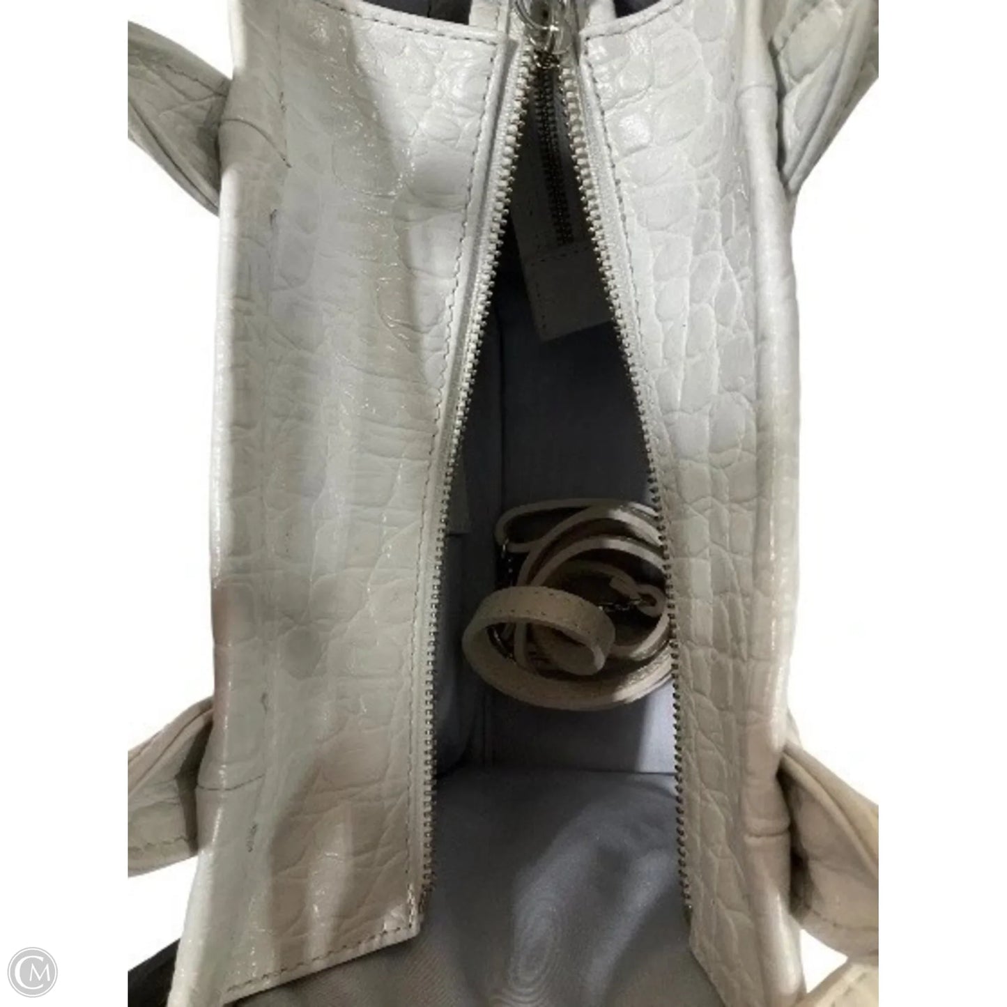 Handbag Designer By Marc Jacobs, Size: Medium