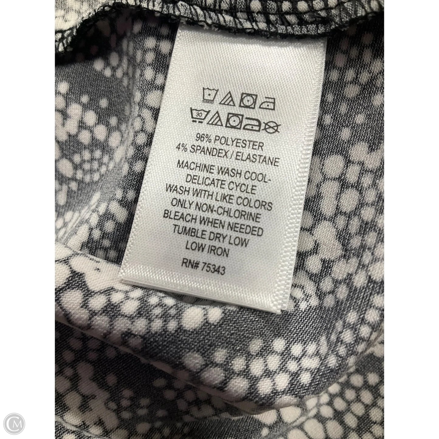 Top Long Sleeve By Tahari In Black & White, Size: Xl