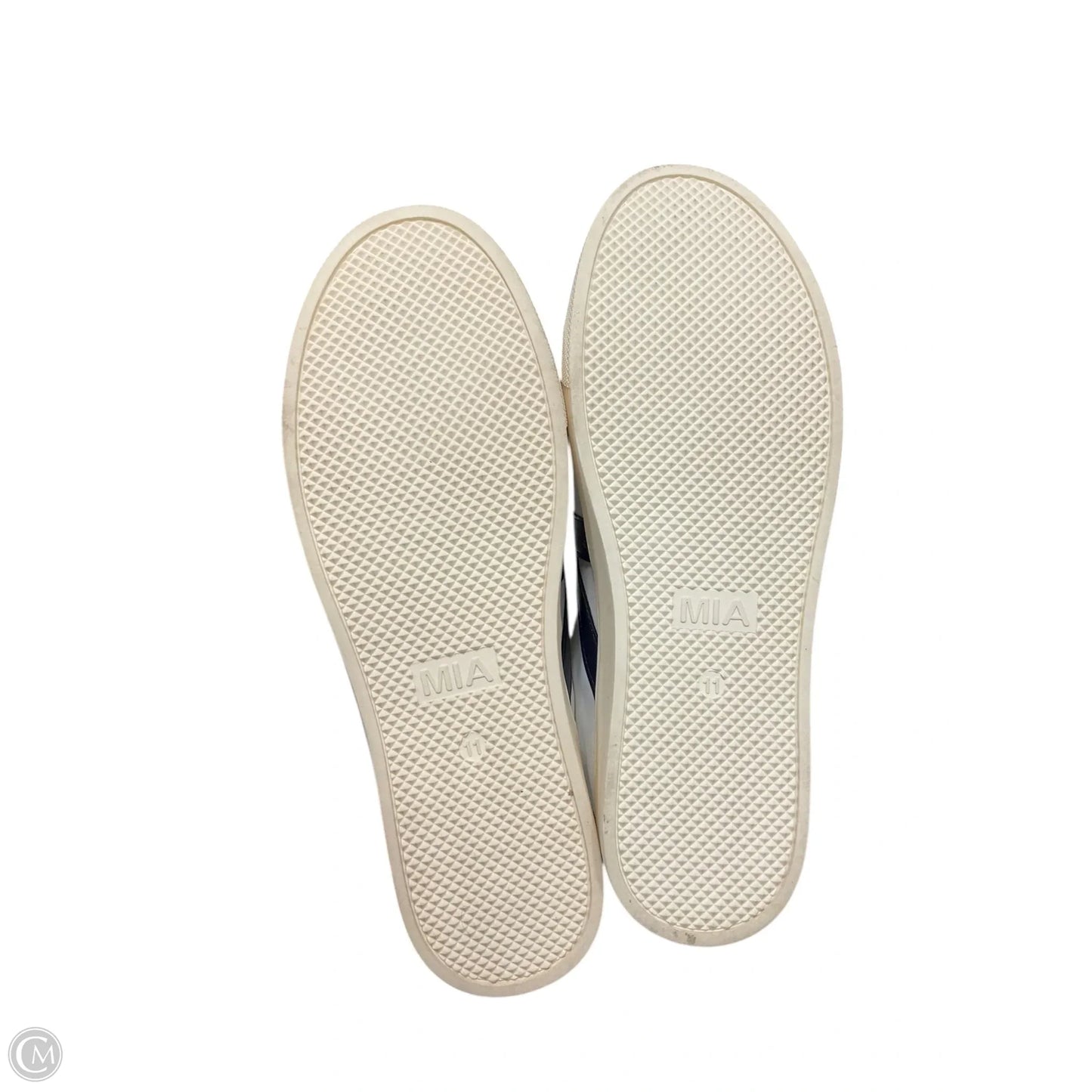 Shoes Sneakers By Mia In Red & White, Size: 11