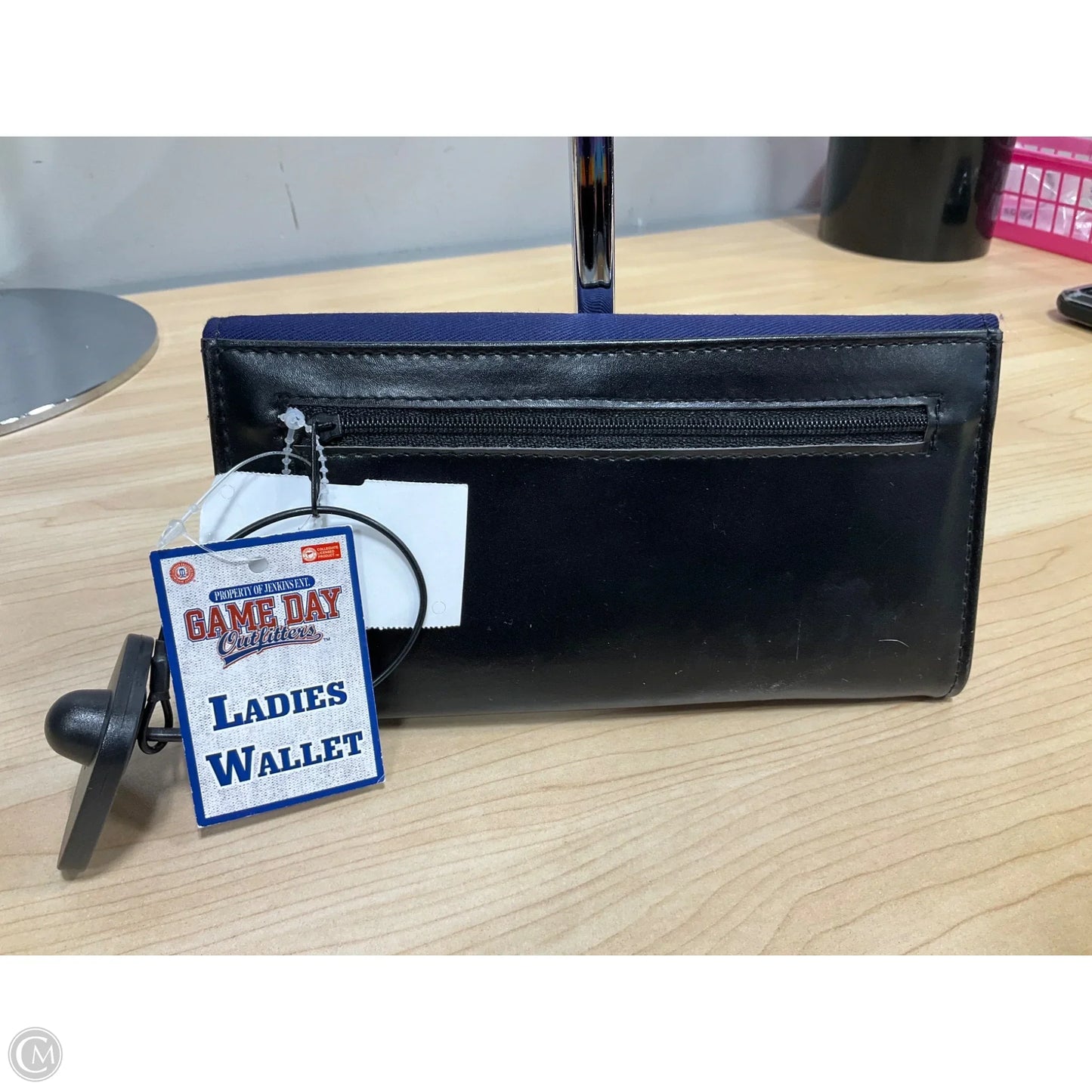 Wallet By Cmf, Size: Large