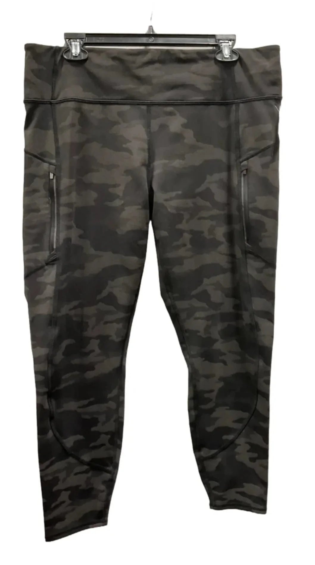Athletic Leggings By Athleta In Camouflage Print, Size: Xl