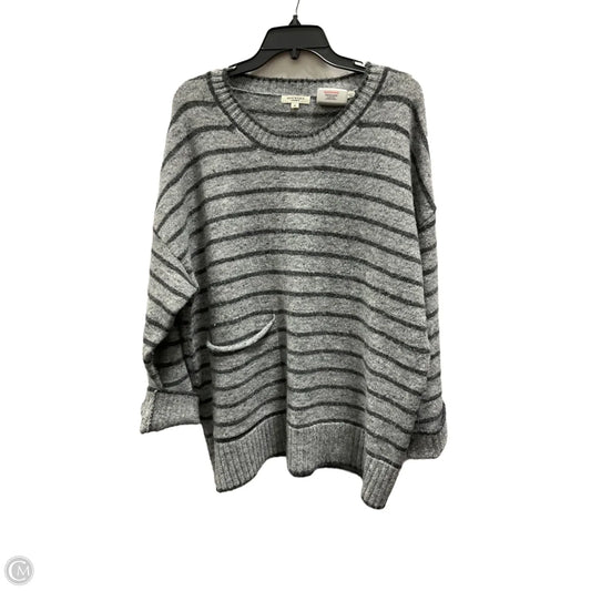 Sweater By Max Studio In Grey, Size: M