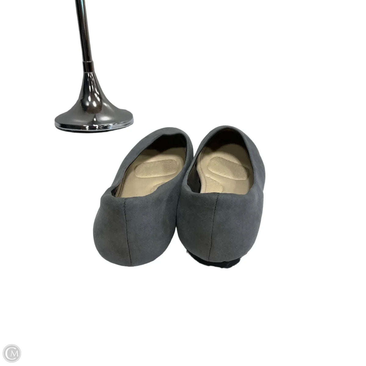 Shoes Flats By Cmf In Grey, Size: 9