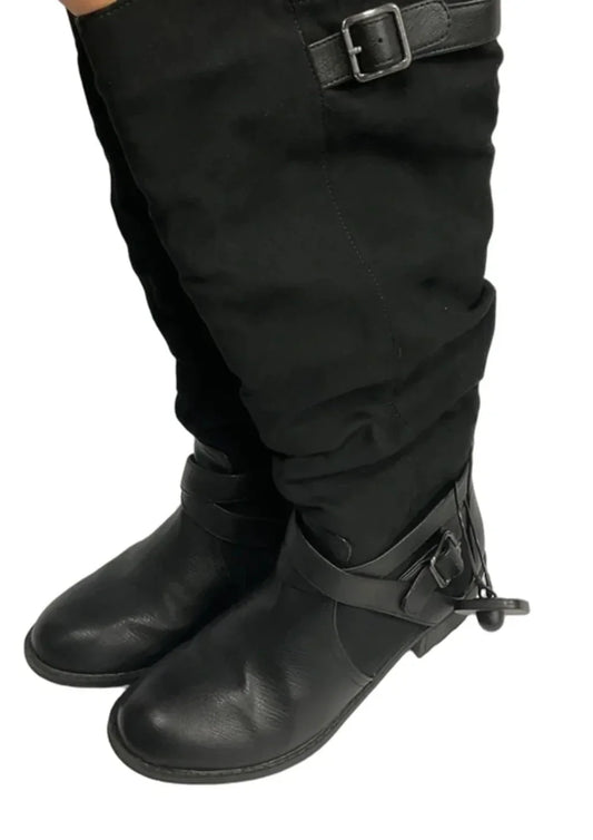 Boots Knee Flats By St Johns Bay In Black, Size: 7