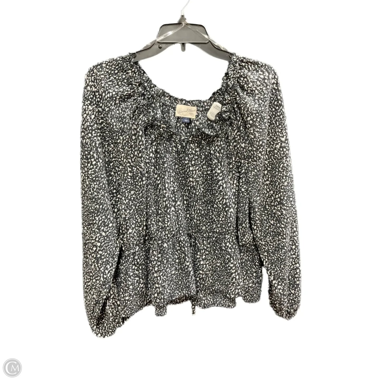 Top Long Sleeve By Universal Thread In Black & White, Size: L