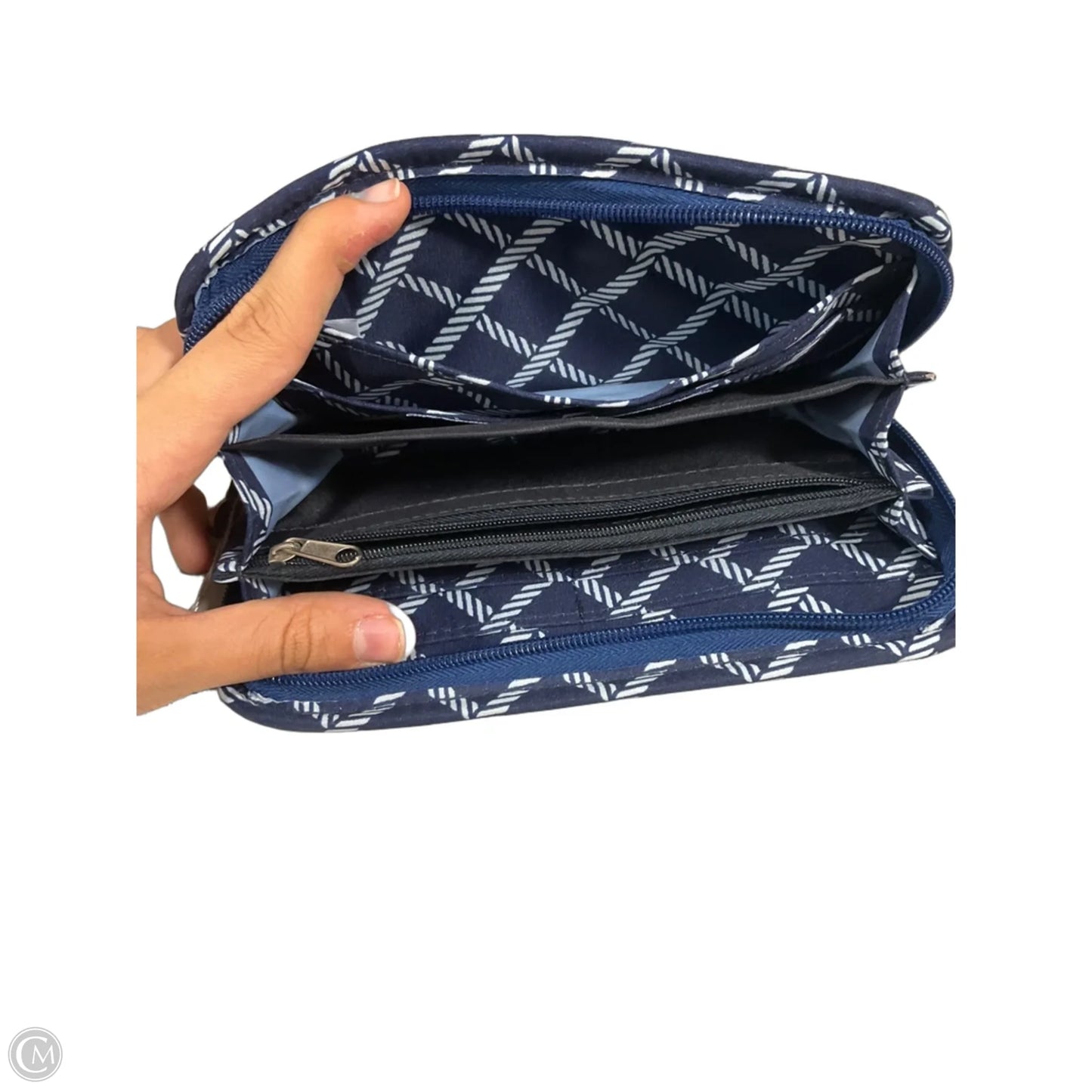 Wallet By Clothes Mentor, Size: Medium