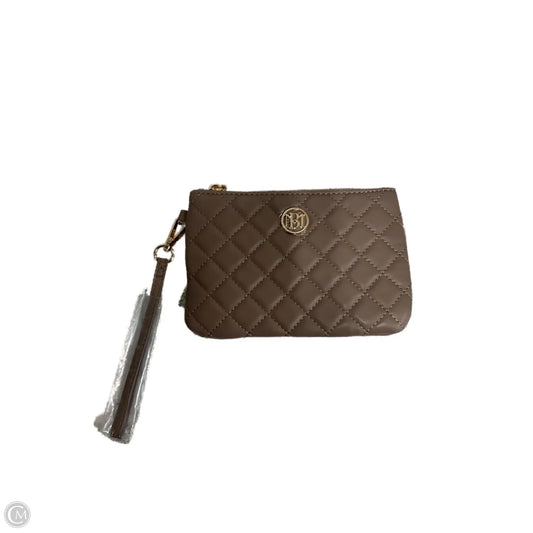 Wristlet By Badgley Mischka, Size: Small