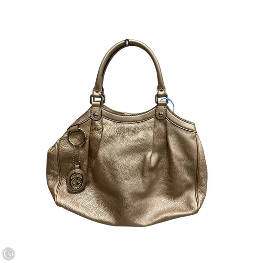 Handbag Luxury Designer By Gucci, Size: Medium
