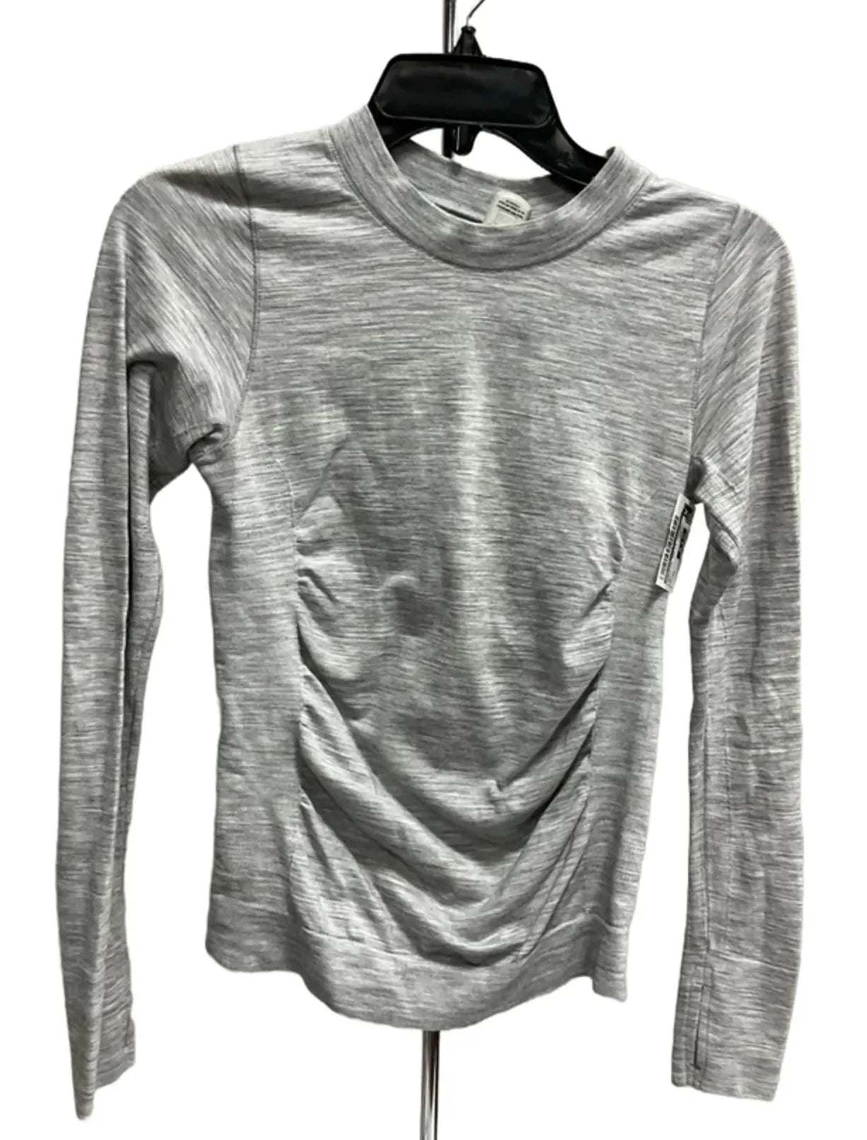 Athletic Top Long Sleeve Crewneck By Athleta In Grey, Size: Xs