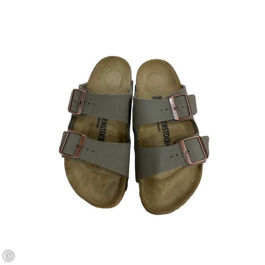 Sandals Flats By Birkenstock In Brown, Size: 7
