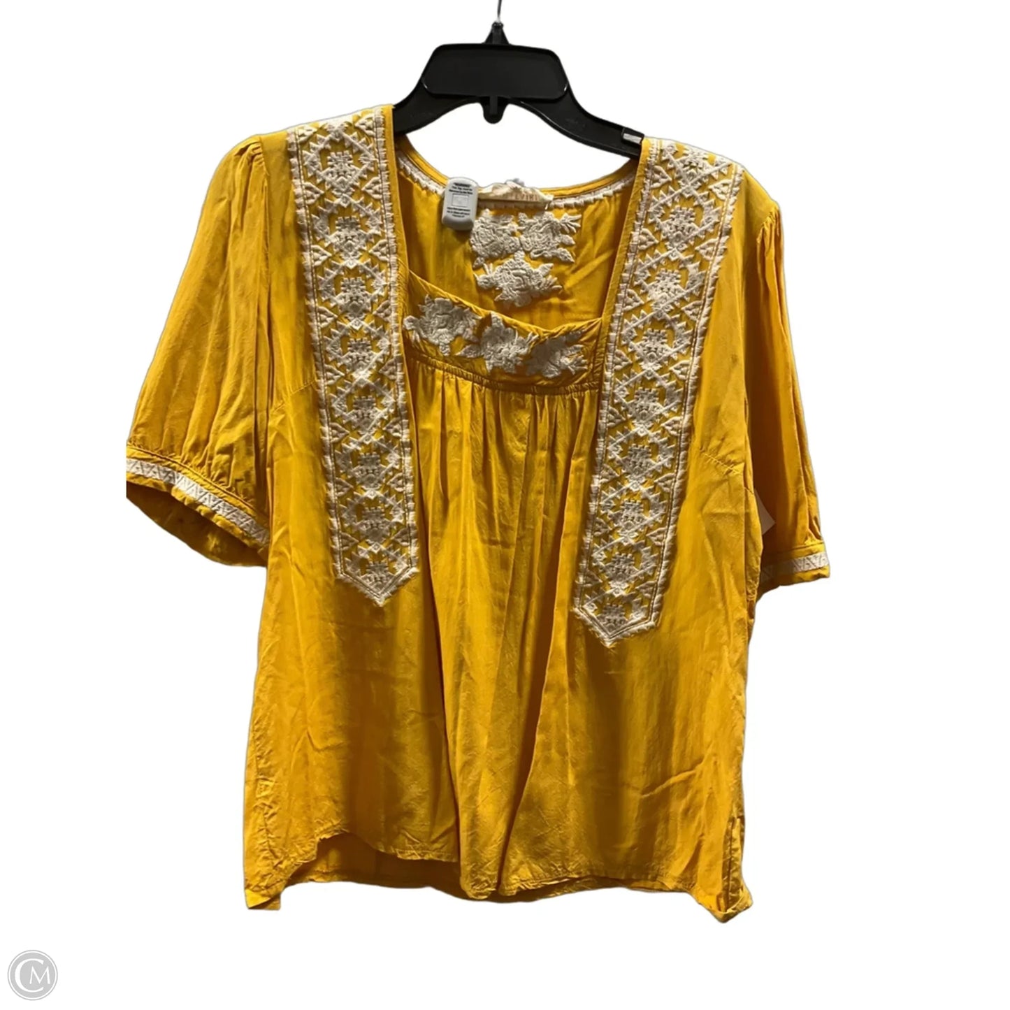 Top Short Sleeve By Solitaire In Yellow, Size: Xl