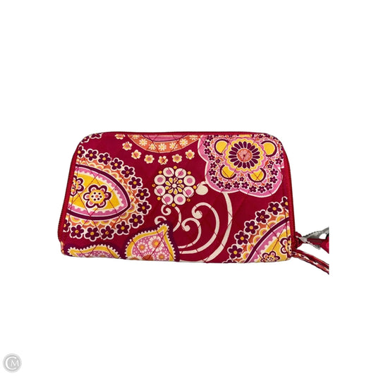 Wristlet By Vera Bradley, Size: Medium