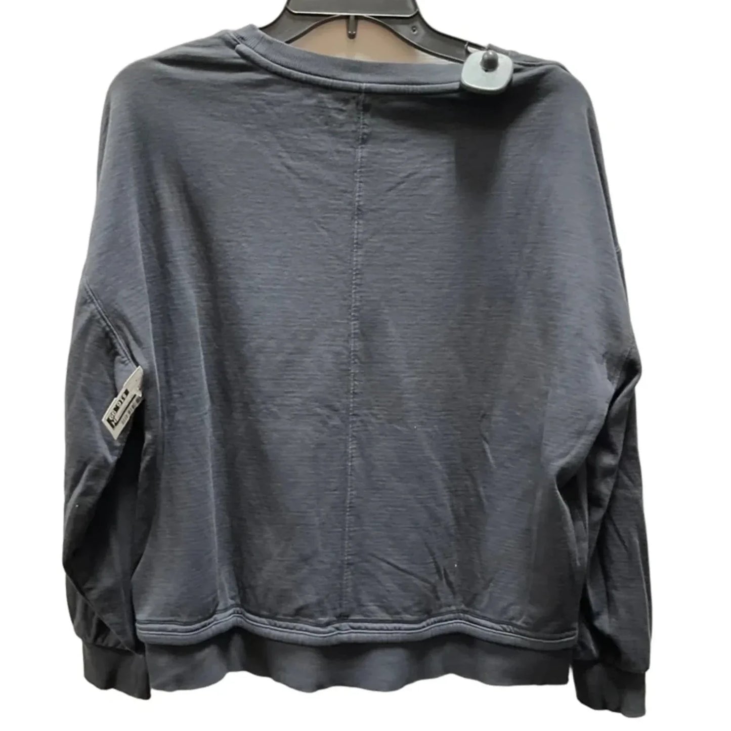 Athletic Top Long Sleeve Crewneck By Athleta In Grey, Size: S