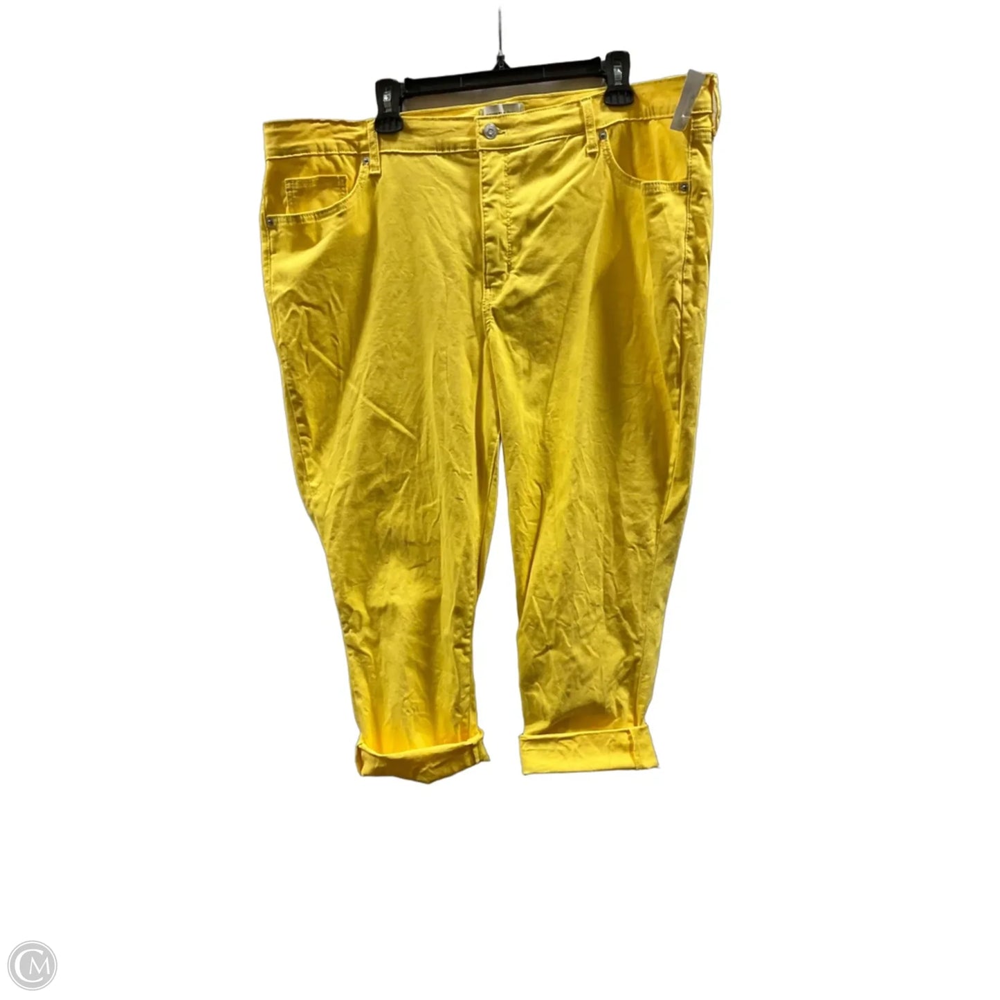 Capris By Crown And Ivy In Yellow, Size: 20