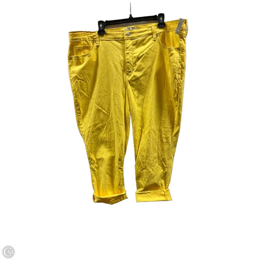 Capris By Crown And Ivy In Yellow, Size: 20