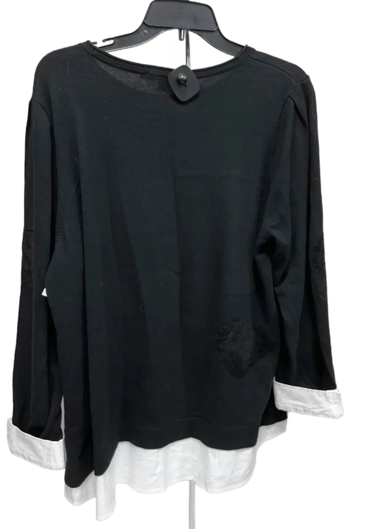 Top Long Sleeve By Chicos In Black, Size: Xl