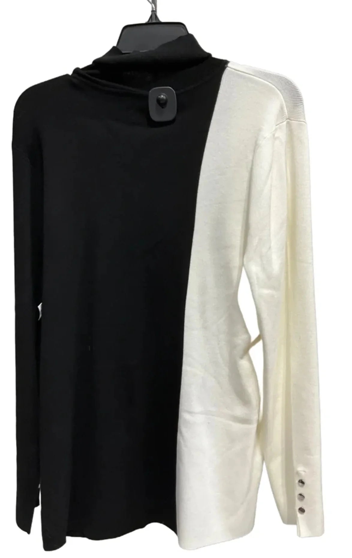 Top Long Sleeve By Chicos In Black & White, Size: S