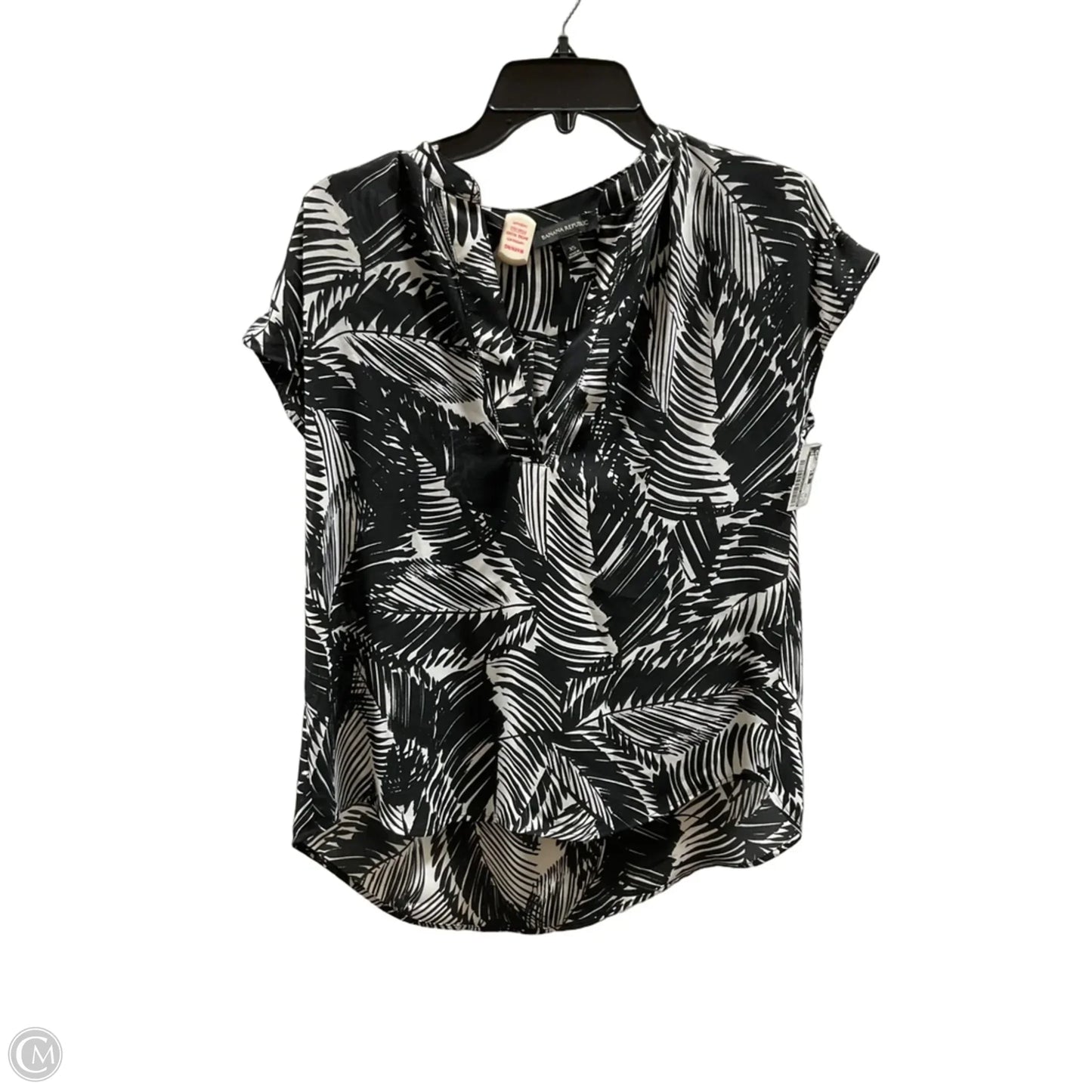 Top Short Sleeve By Banana Republic In Black & Cream, Size: Xs