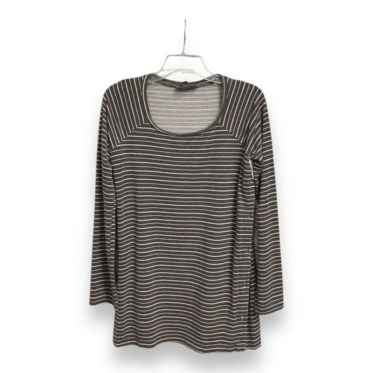 Maternity Top Long Sleeve By A Pea In The Pod  Size: M