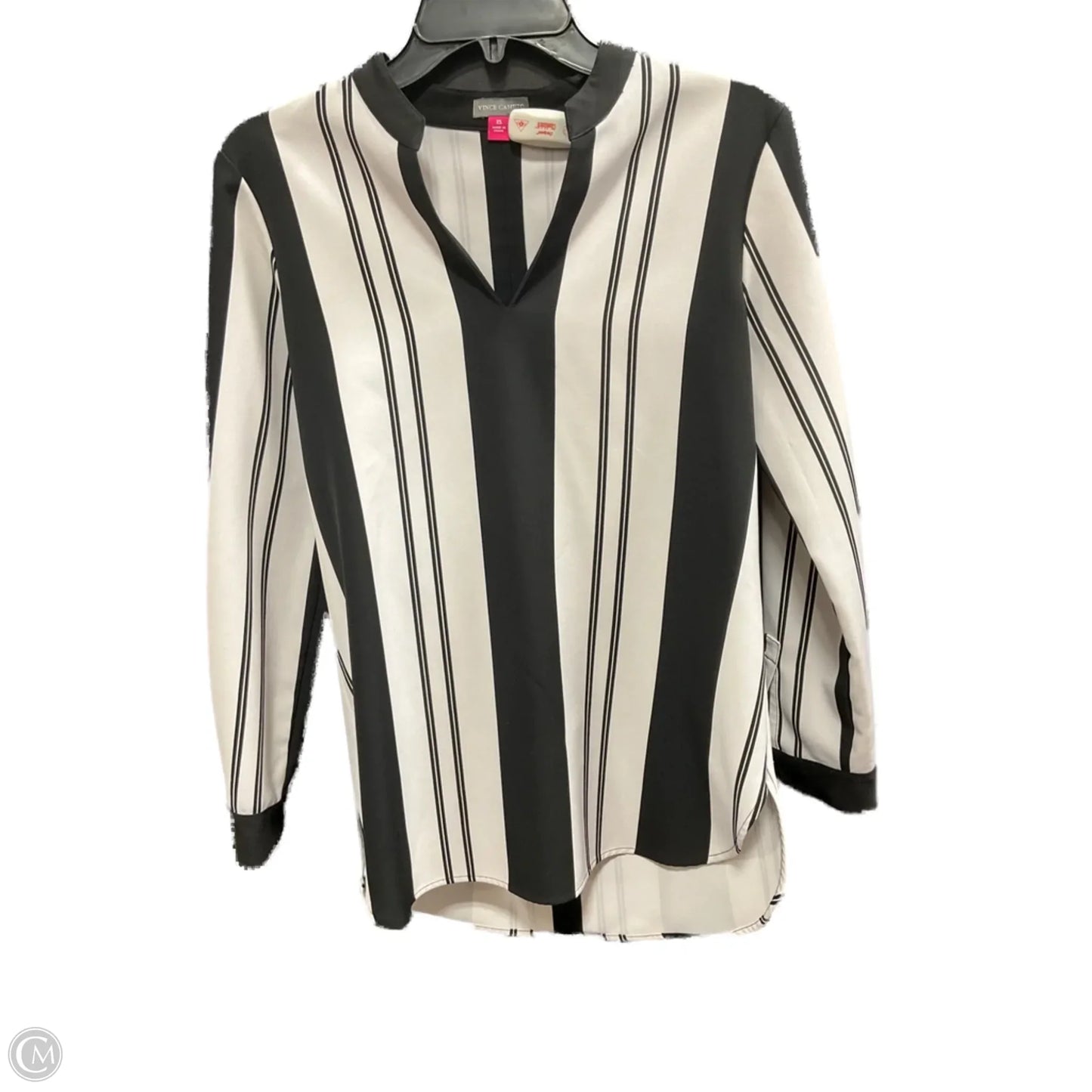 Top Long Sleeve By Vince Camuto In Striped Pattern, Size: Xs