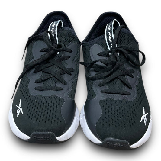 Shoes Athletic By Reebok In Black, Size: 7