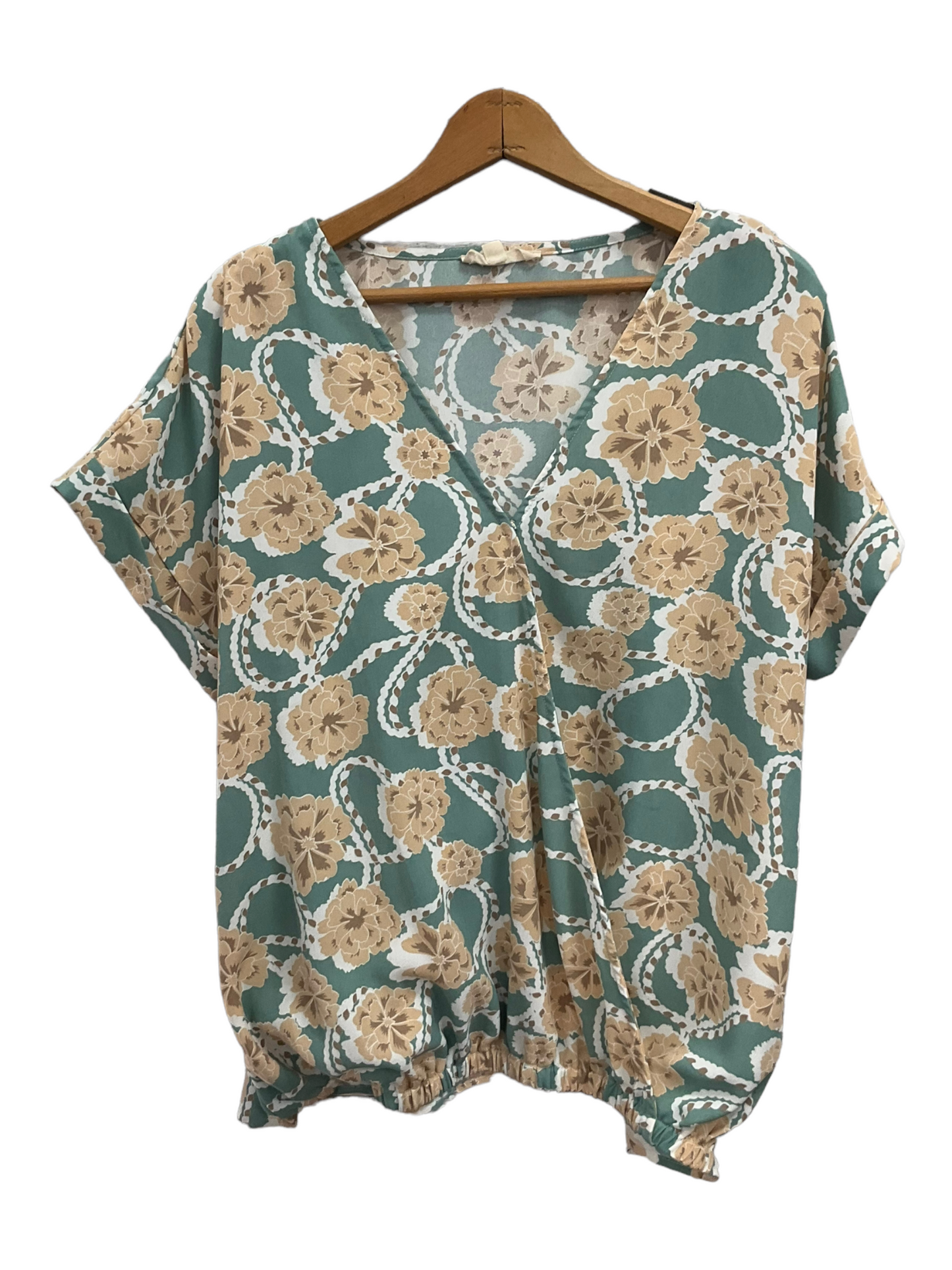 Top Short Sleeve By Entro  Size: L