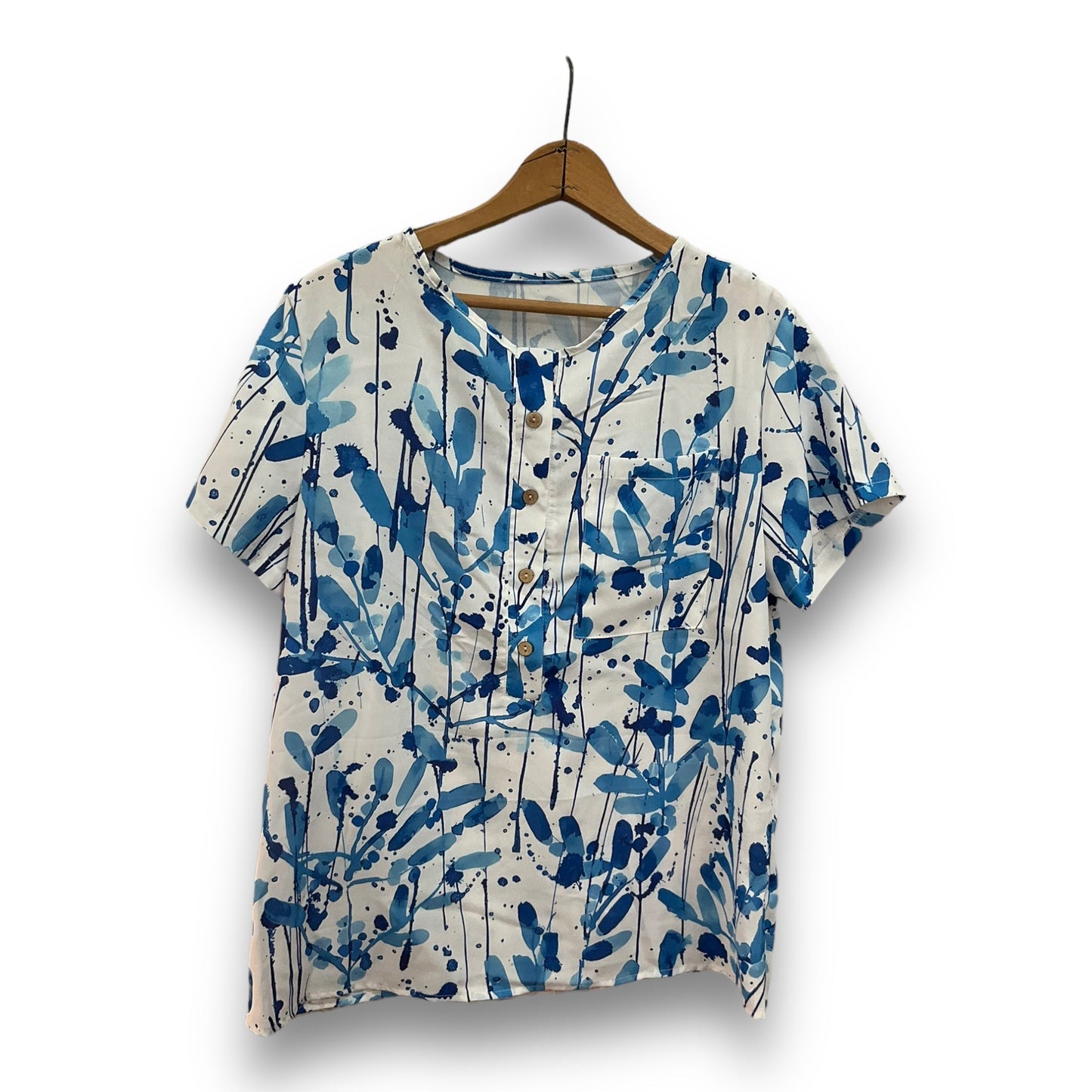 Top Short Sleeve By Clothes Mentor  Size: M