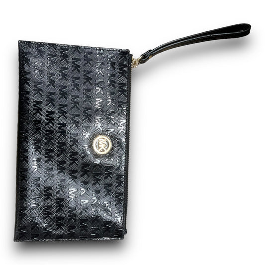 Wristlet Designer By Michael Kors  Size: Large