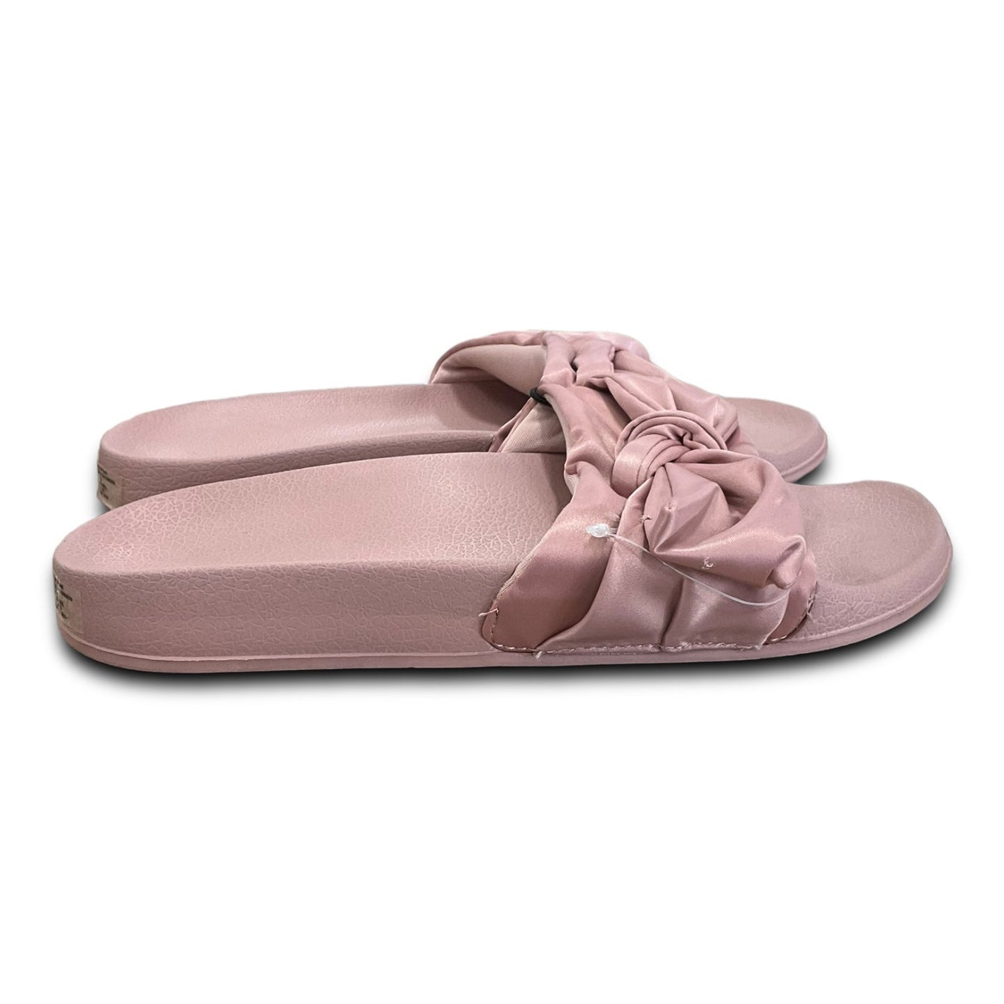 Sandals Flats By Clothes Mentor  Size: 7.5