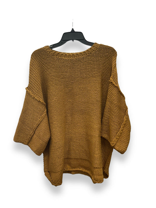 Gold Sweater Easel, Size M