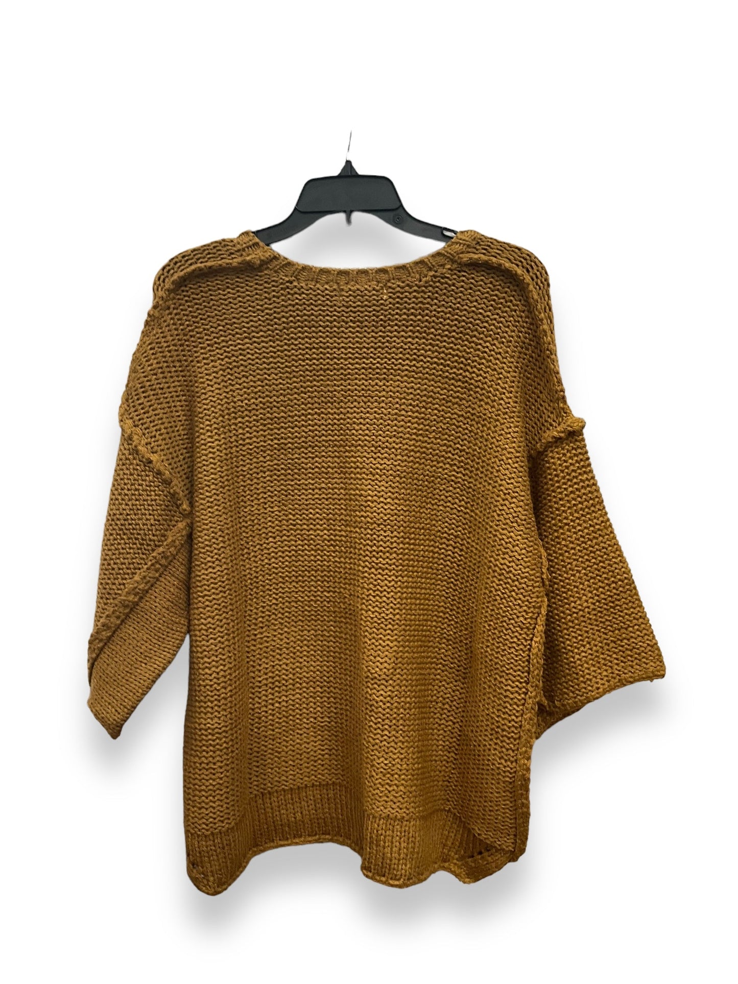 Gold Sweater Easel, Size M