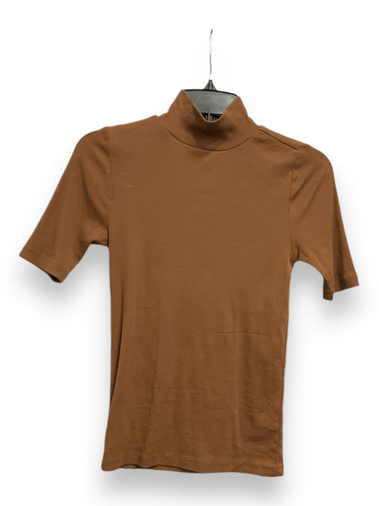 Top Short Sleeve Basic By Loft In Brown, Size: Xs