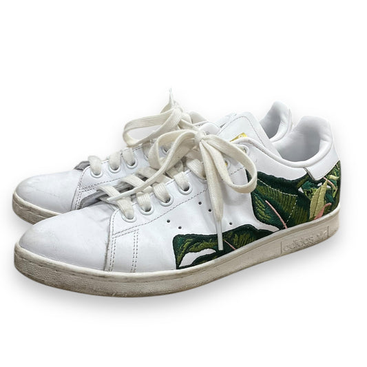 Shoes Sneakers By Adidas In Tropical Print, Size: 7.5