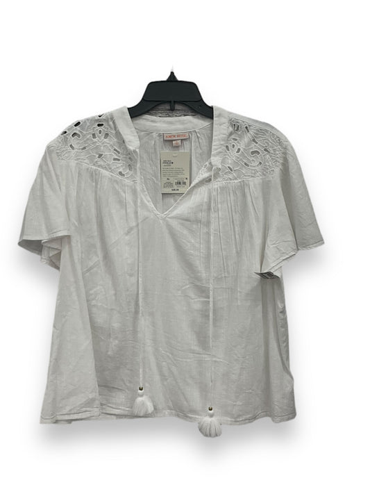 Top Short Sleeve By Knox Rose In White, Size: Xl