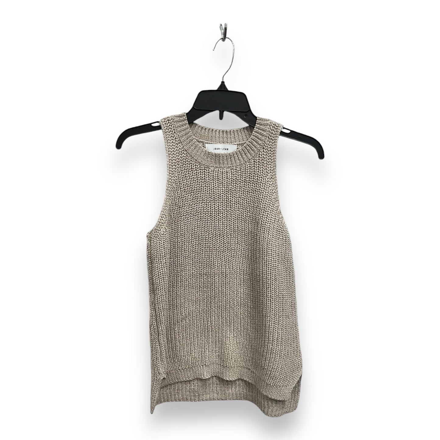 Top Sleeveless By John + Jenn In Beige, Size: Xs