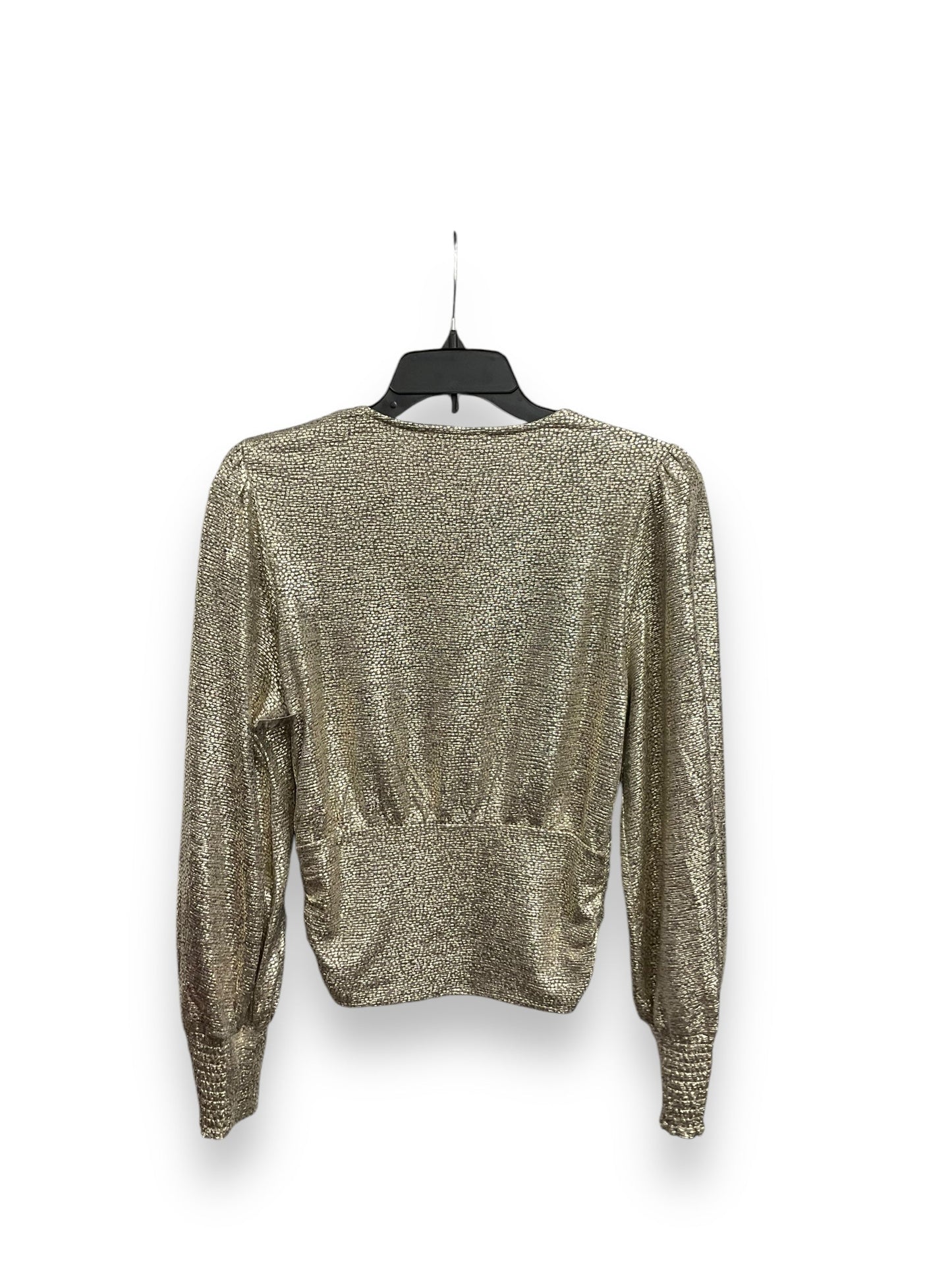 Top Long Sleeve By Skies Are Blue In Gold, Size: S