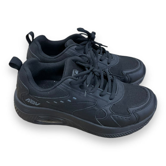 Shoes Athletic By Clothes Mentor In Black, Size: 7