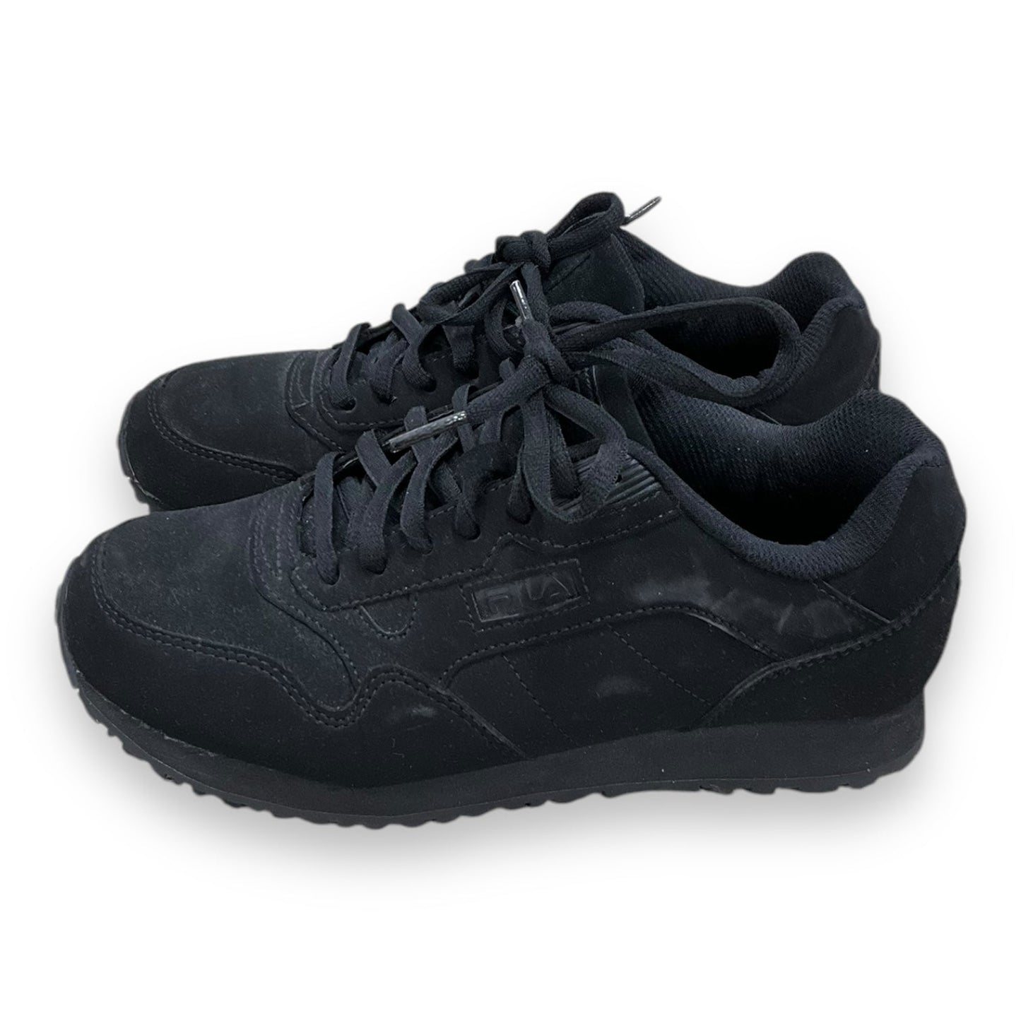 Shoes Athletic By Fila In Black, Size: 7