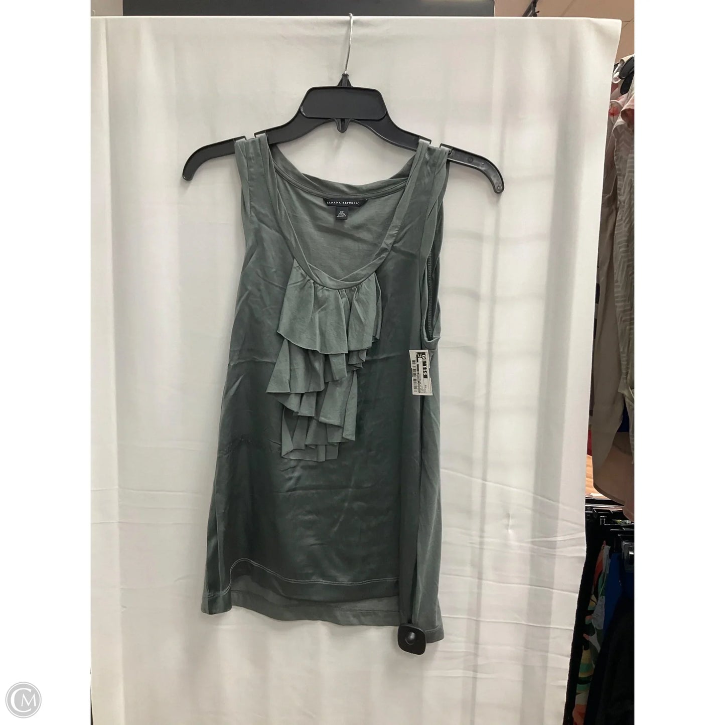 Top Sleeveless By Banana Republic In Green, Size: Xs