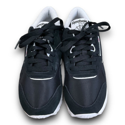 Black & White Shoes Athletic Reebok, Size 6.5
