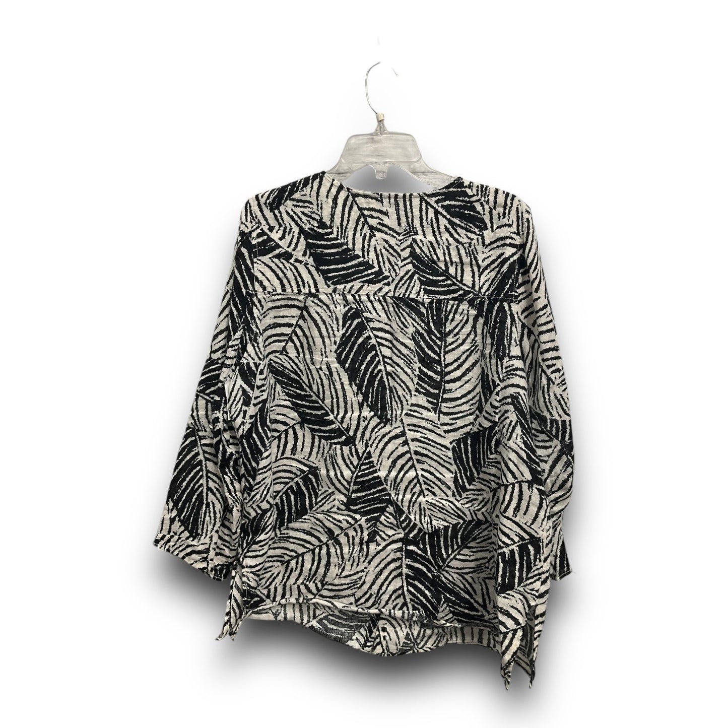 Top Long Sleeve By Cynthia Rowley In Black & White, Size: 1x