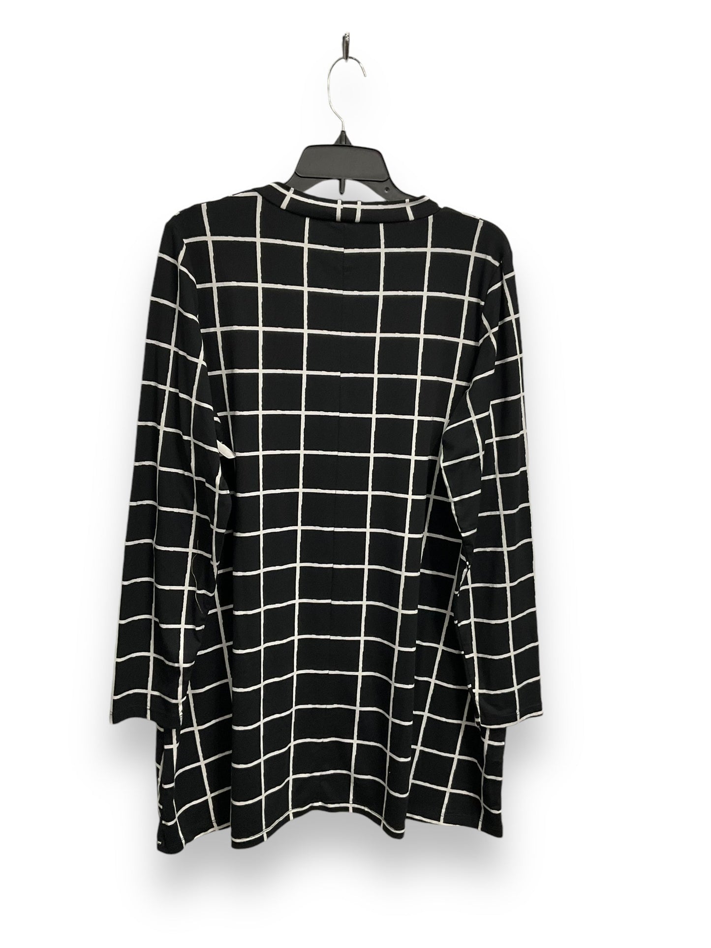 Top Long Sleeve By Mary Square In Black & White, Size: L